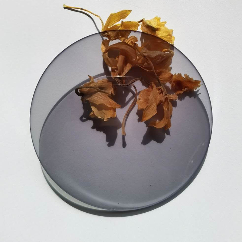 1.67 광변색 렌즈 SHMC